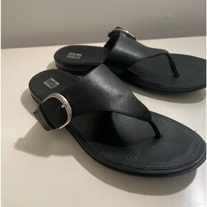 FitFlop size 9 black sandal.  EUC, some wear at front as shown.